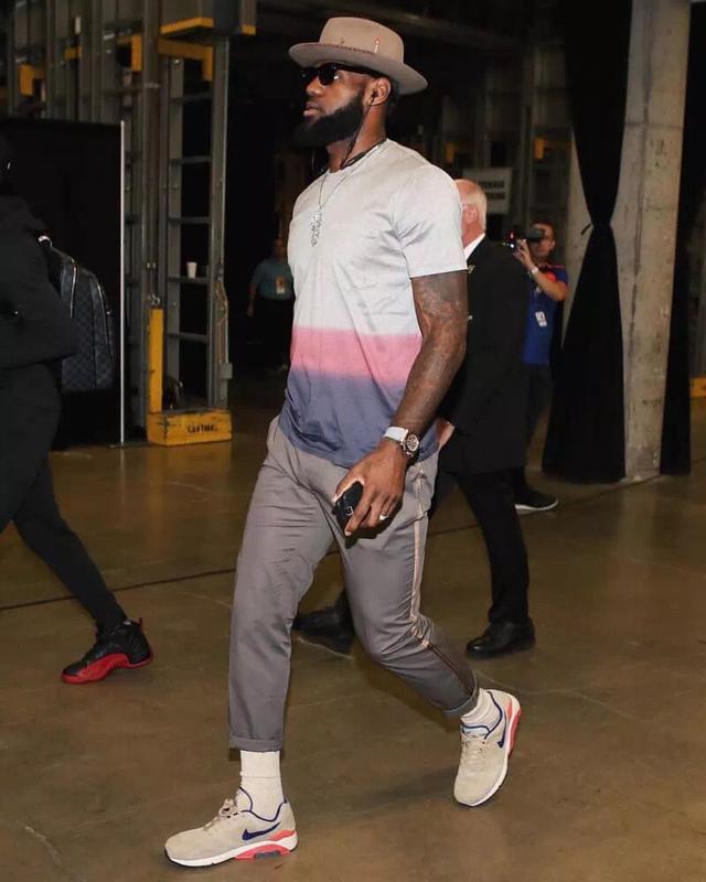 格纳布里谈进球：要归功于我们的定位球教练；凯恩的封堵很棒（格纳布里：进球多亏定位球教练，凯恩的封堵十分精彩）