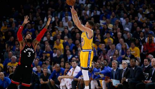 最强皇马呼之欲出！内部空前团结+全员护驾阿隆索 3场虐菜战找信心（皇马最强版在路上！全队空前团结力挺阿隆索，三场轻取对手找回信心）