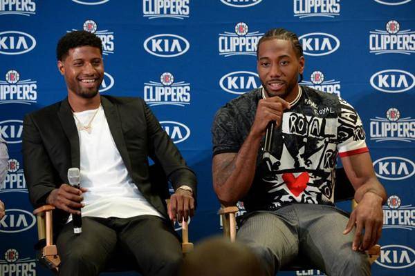 海港vs首尔：2外援PK4外援，蒯纪闻、张琳芃先发，林加德出战（海港对阵首尔：2外援迎战4外援，蒯纪闻张琳芃首发，林加德登场）