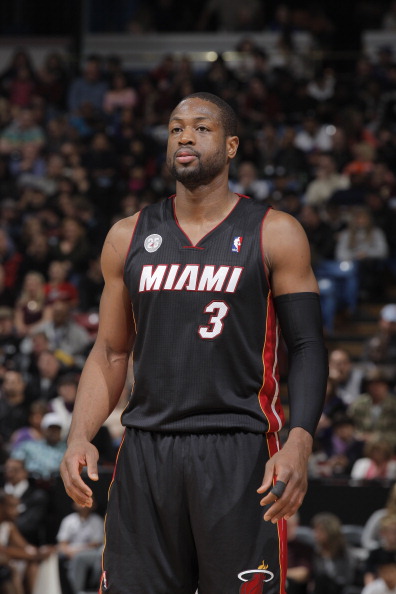 阮奇龙庆祝冲超：美好的一个赛季，一起期待2026新的挑战（阮奇龙喜迎冲超：致敬这个美好赛季，2026再迎新挑战）