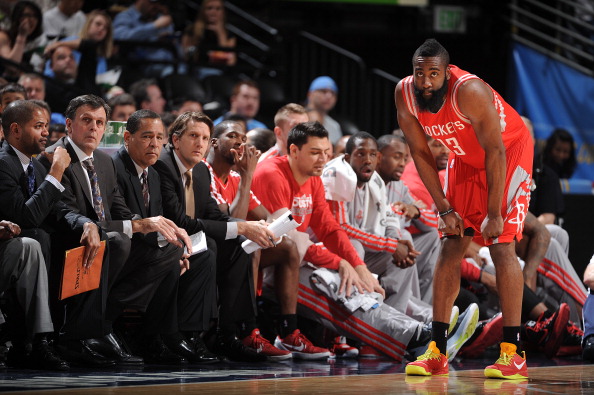 意大利杯2-1,博洛尼亚逆转帕尔马,进八强,21岁阿根廷新星一剑封喉（意大利杯2-1逆转：博洛尼亚淘汰帕尔马晋级八强，21岁阿根廷新星完成绝杀）